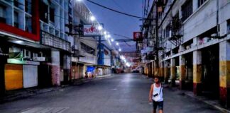 Rykten om ännu mer restriktioner då antal smittade fortsätter att öka.