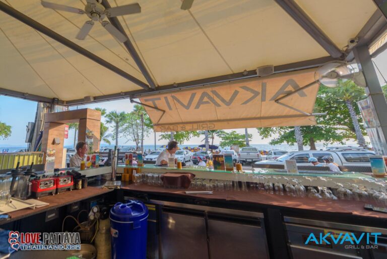 Akvavit Grill Bar 1 768x513