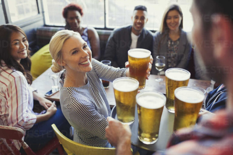 Förbud mot alkoholförsäljning planeras för valen i Pattaya och Bangkok