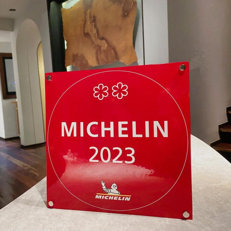 Restauranger i Thailand som fick 2 MICHELIN-stjärnor 2023