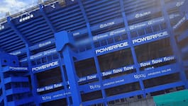 Fotbollsspelare gripna – misstänks för våldtäkt