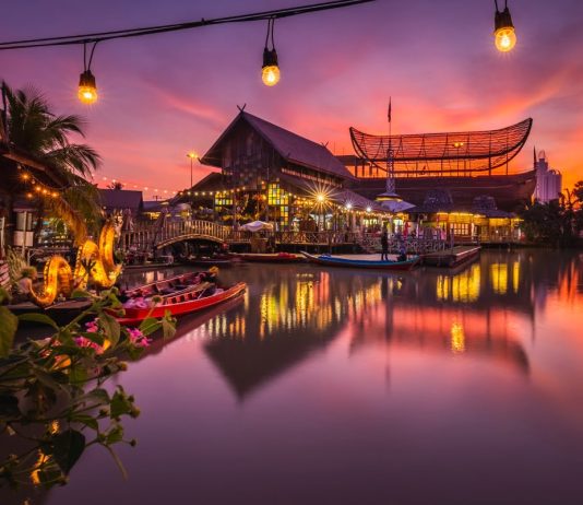 Pattaya Floating Market återuppbyggd efter förödande brand 2023