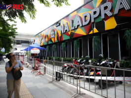 Ägare till populär bar i Bangkok misstänks efter dödlig brand