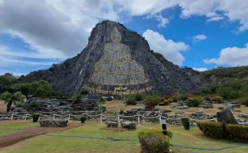 Khao Chi Chan – Buddhan i berget utanför Pattaya